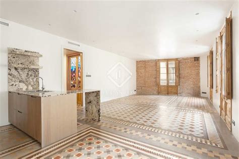 Piso En Venta En Calle De La Portaferrissa El G Tic Barcelona Idealista