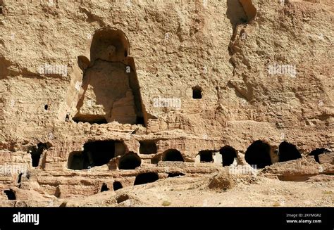 Grottes De Bamiyan Banque De Photographies Et D’images à Haute Résolution Alamy