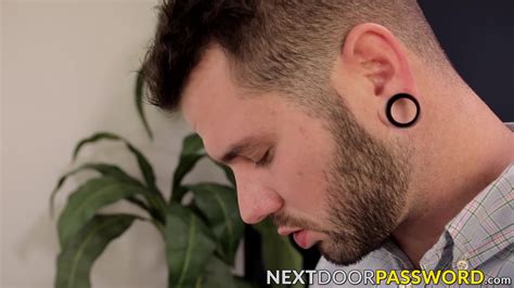 Threesome Jock Bareback Sex Party On The Office Table BoyFriendTV