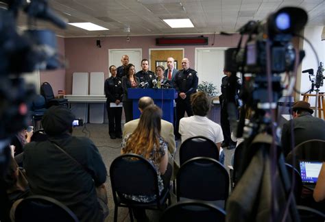 Oakland City Leaders Grapple With Another Police Officers Prostitution