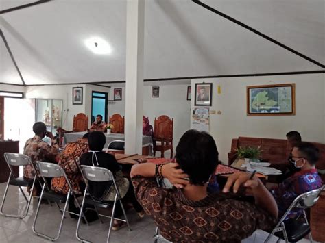 EVALUASI PROGRAM PTSL Pendataan Tanah Sistematis Lengkap