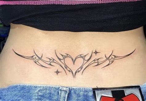 Pin By Mariaelena Jimenez On Tattoos In Tramp Stamp Tattoos