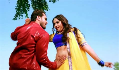 Bhojpuri Hot Couple Khesari Lal Yadav Kajal Raghwanis Sensuous And