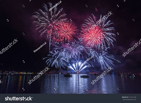 8492 Fireworks Over Water Images Stock Photos And Vectors Shutterstock