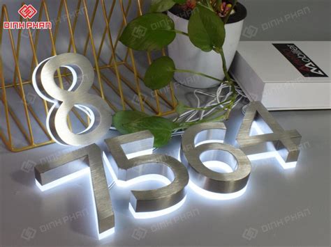 lam chu inox theo yeu cau chu inox hong den trang vang