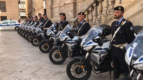 Polizia Municipale Presentate Nuove Moto E Bodycam Mobilita Palermo