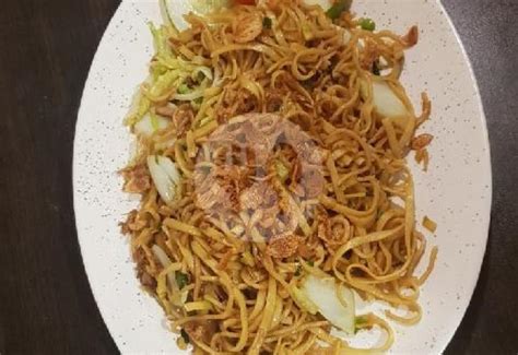 9 Tempat Makan Mie Goreng Tuna Terbaik Di Bali