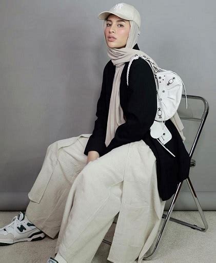 lima inspirasi ootd gaya hijabers edgy ala aghnia punjabi