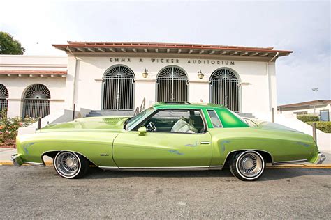 1977 Chevrolet Monte Carlo Driver Side View 02 - Lowrider