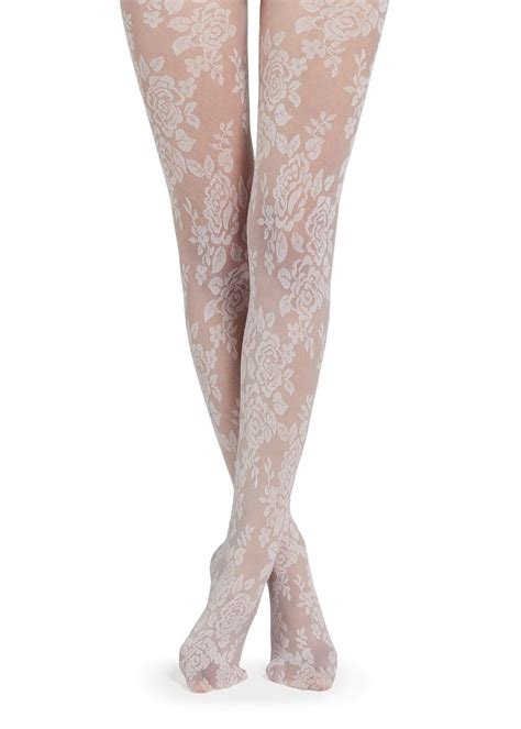 Shoppez Collants Effet Tulle Motif Fleurs Dans La Boutique Calzedonia