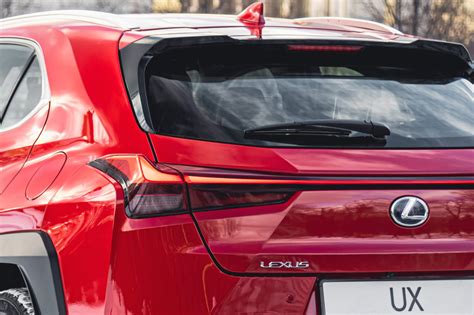 Get The Best Lexus Window Tinting Services For Maximum Protection