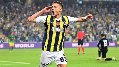 Ünlü gazeteci duyurdu Fenerbahçe rekor bonservis talep etti Tüm Spor