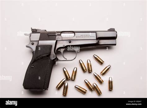 Browning Hi-Power 9mm Pistol Stock Photo - Alamy