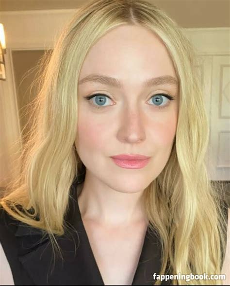 Dakota Fanning Nude OnlyFans Leaks Fappening FappeningBook