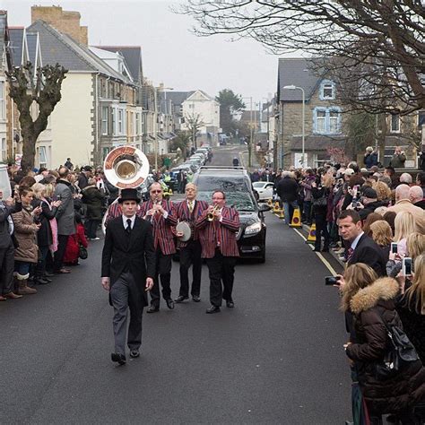 The New Orleans Jazz Funeral Band Dixieland Band Hampshire Alive