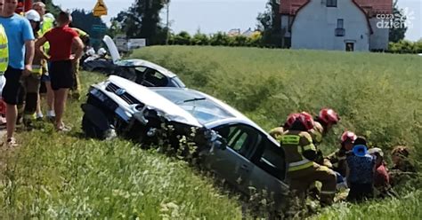 Wypadek W Starej Wsi Dw Zablokowana