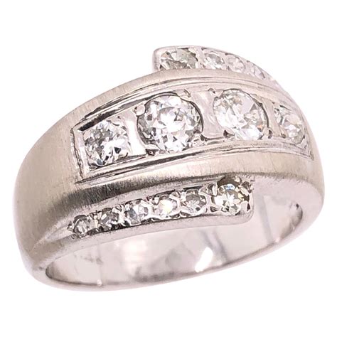 14 Karat White Gold And Diamond Band Wedding Ring Bridal For Sale At