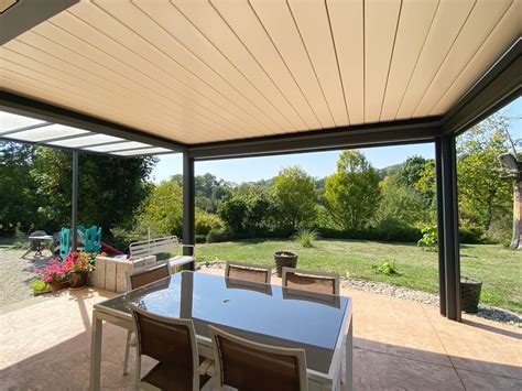 Pergola bioclimatique en alu sur mesure à Besançon Anavi