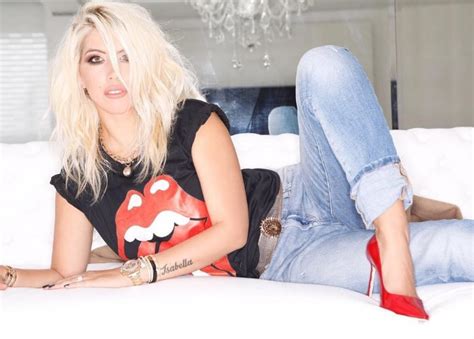 Wanda Nara Hot En Revista Hombre Noticias De Buenos Aires