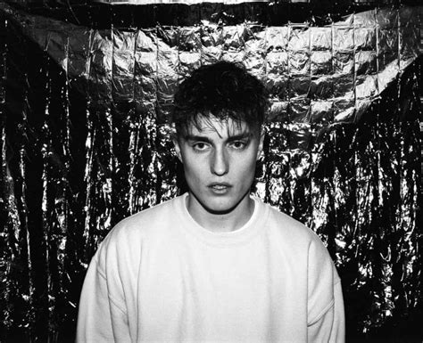 Introducing Rising Star Musician Sam Fender The Malestrom