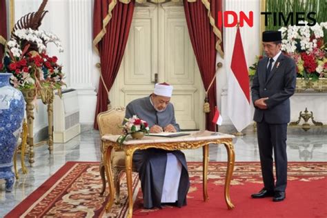 Jokowi Terima Kunjungan Syekh Al Azhar Di Istana