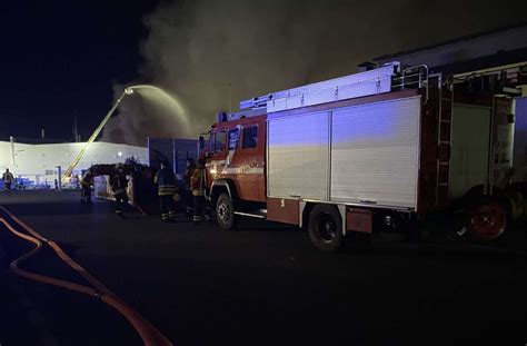 Millionenschaden bei Großbrand in Kunststoff Firma