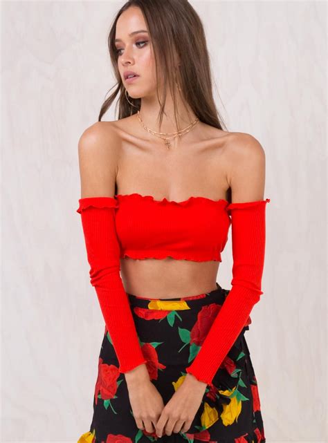 Venus Crop Top Off The Shoulder Crop Top Exclusive To Princess Polly