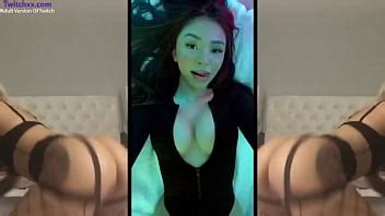 PMV Caliente De Minutos Con Escenas De Mamadas XVIDEOS