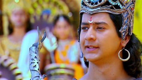 Pin By Good Vibes On Starplus Mahabharat Beauty Paras Arora Crown