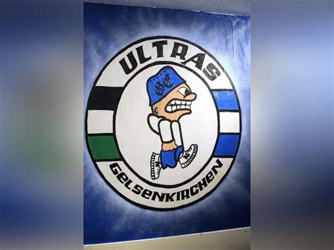 Ultras Gelsenkirchen Spenden Euro F R Guten Zweck