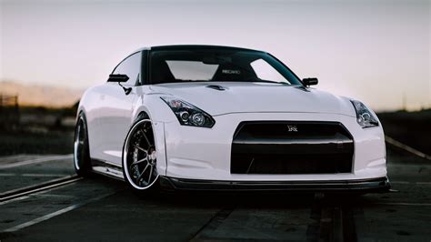 Nissan Gt R R35 White Car Front View Wallpaper Cars Wallpaper Better