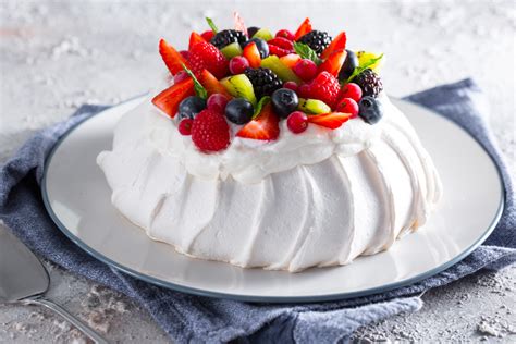 Tarta Pavlova receta clásica casera fácil Recetitas