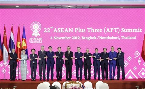 Asean Plus Three Summit Japans Pm Vows To Double Investment To