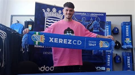 Geovanni Barba Ve A Un Xerez CD Con Una Plantilla Para Quedar Primeros