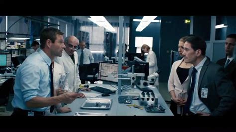 Экспат - трейлер (2012) - YouTube