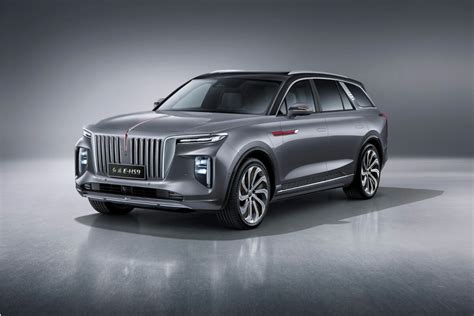 Ce Suv Lectrique De Luxe Arrive En Europe Et Copie Rolls Royce Pour