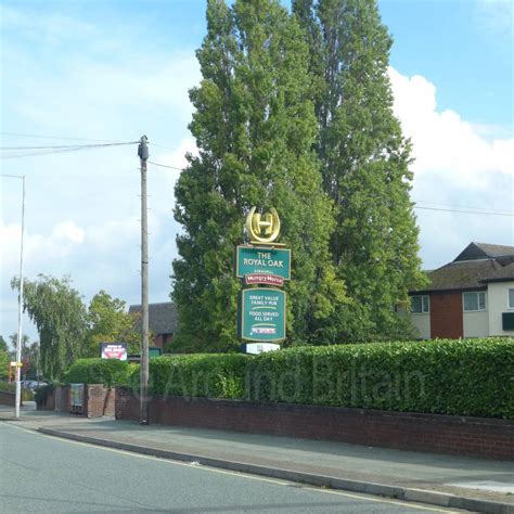 The Royal Oak Public House And Restaurant Bromborough Merseyside