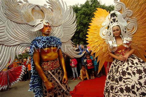 PARADE SENI BUDAYA ANTARA Foto