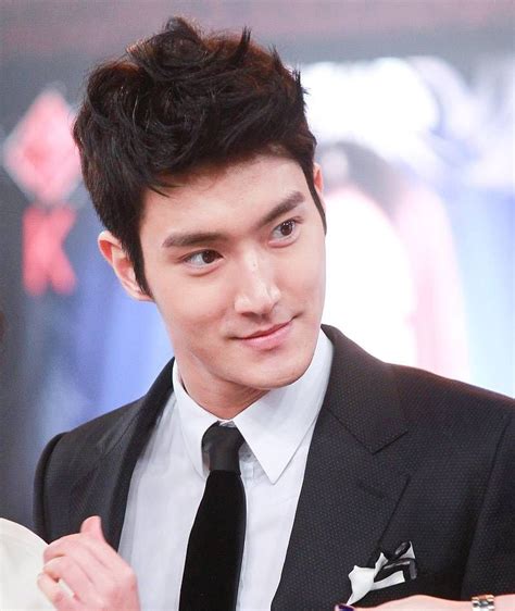 Korean Hairstyles Choi Siwon Super Junior Siwon Kpop Hairstyle Men