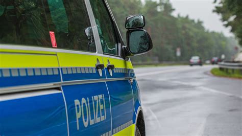 Regensburg Haslbach Verkehrsunfall Fordert Ein Todesopfer