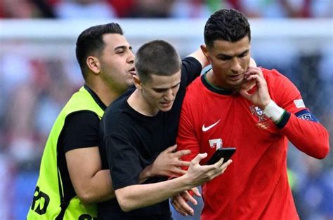 Cristiano Ronaldo saca su furia con un aficionado y así fue vista