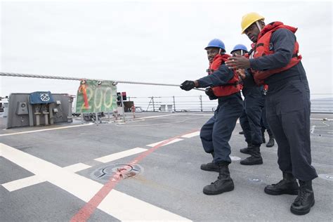 Dvids Images U S Sailors Assigned To The Guided Missile Destroyer