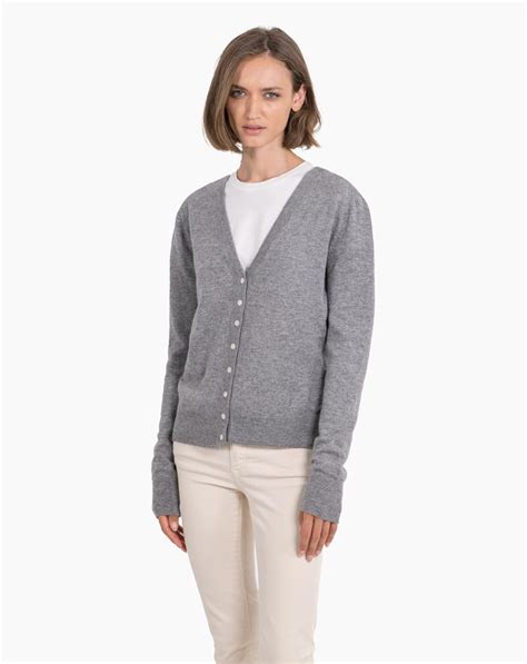 Womens Fine Cashmere V Neck Button Cardigan Maisoncashmere