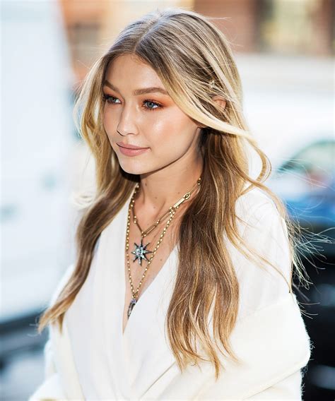 Gigi Hadid Haircut - Life Styles