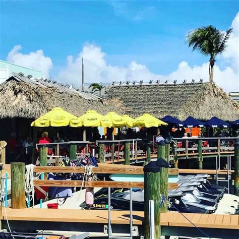 Top 10 Waterfront Restaurants In Key Largo | 2024 Guide