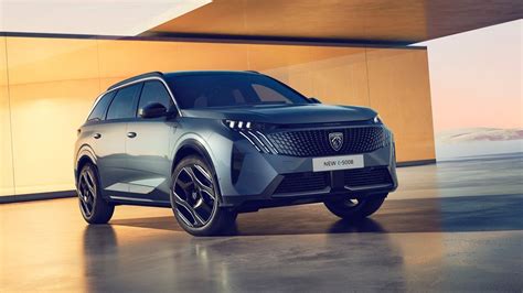 Nouveau Peugeot 5008 tous les prix et les équipements à partir de 40