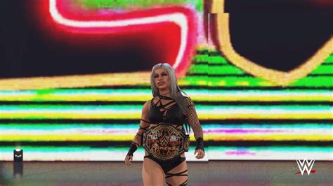 Alexa Bliss Vs Liv Morgan YouTube