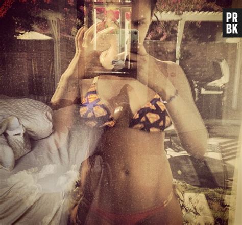 Photo Shy M En Bikini Sexy Sur Twitter PureBreak