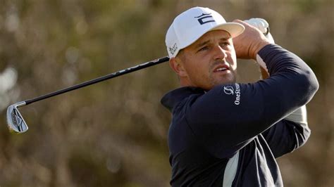 Everything Is Swinging Aussies Redefine Skins Game In First Nude Golf Day Golf