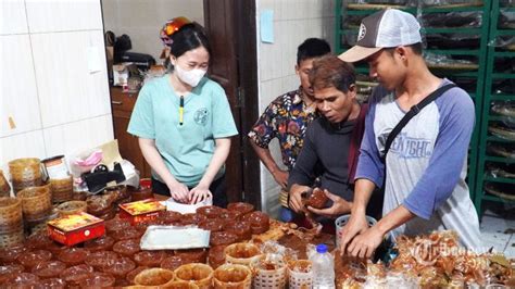 Tak Hanya Kue Keranjang Ada Simbol Keberuntungan Di Balik Makanan